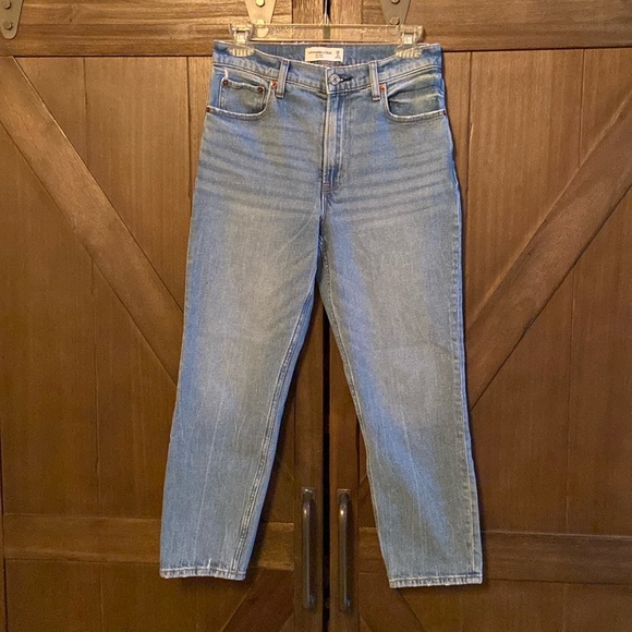 Abercrombie & Fitch The Mom High Rise Jean - Picture 2 of 5